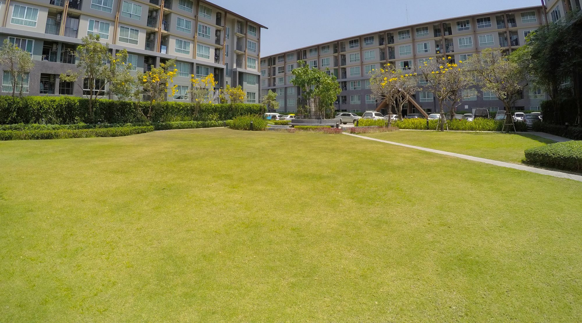 Hoc Daily Apartment Chiang Mai Buitenkant foto